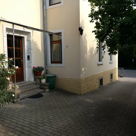 Ferienwohnung Paperer Buhlau * ドレスデン